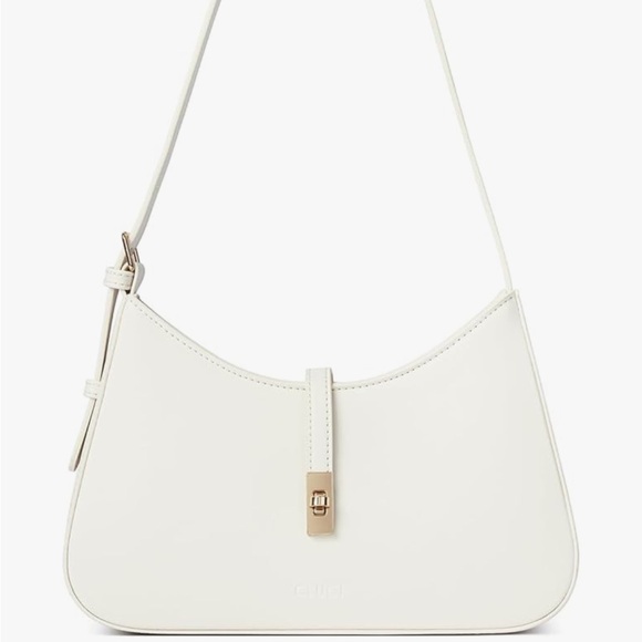 Chic White Shoulder Bag - Picture 1 of 2